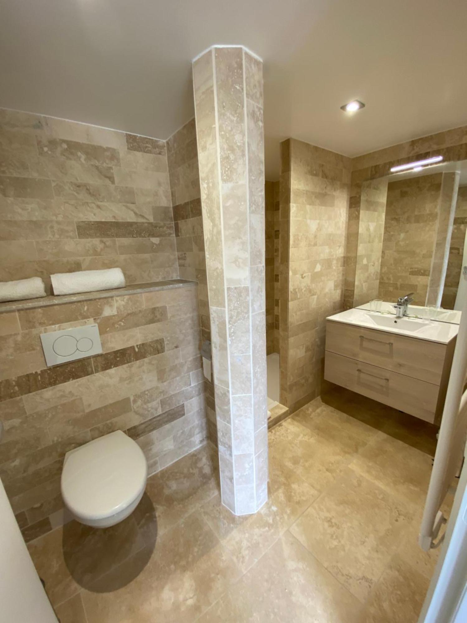 La Clef Des Champs Hotell Jugeals-Nazareth Rom bilde
